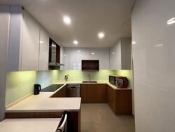 High Oak Condominium (D21), Condominium #565139881
